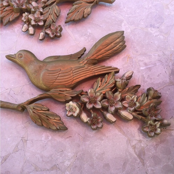 Vintage Gold Hard Plastic Birds and Flowers - Picture 5 of 11